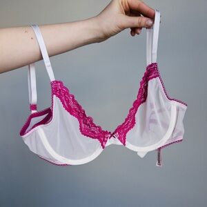 Victoria's Secret Fuchsia and White Lace Bra
